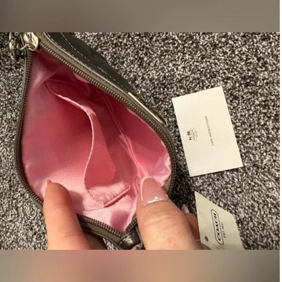 Coach Stylish Metallic Champaign Wristlet NWT - Picture 7 of 16